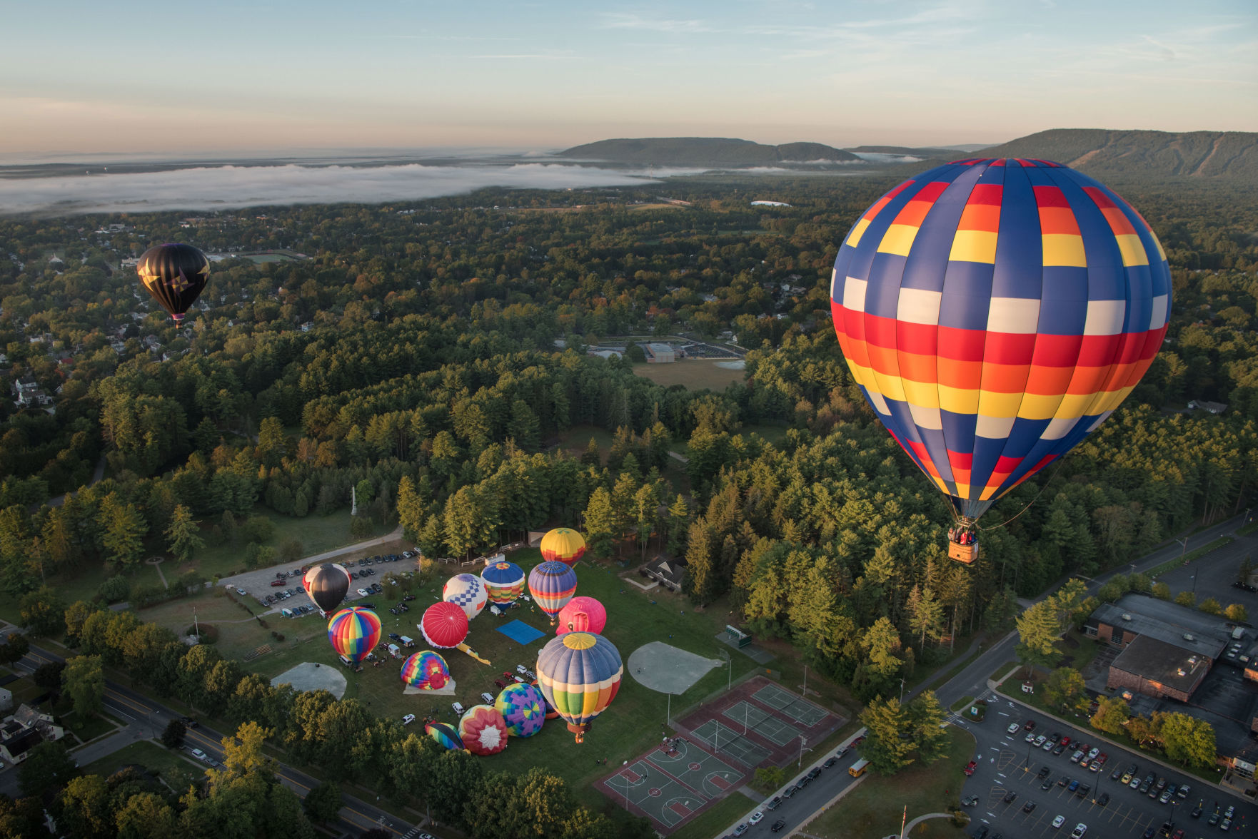 2019-FridayBalloons-3.jpg